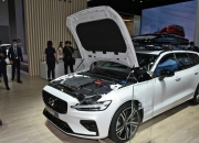 沃尔沃汽车推出业界首创的互联安全技术 可以提醒驾驶员前方发生的事故